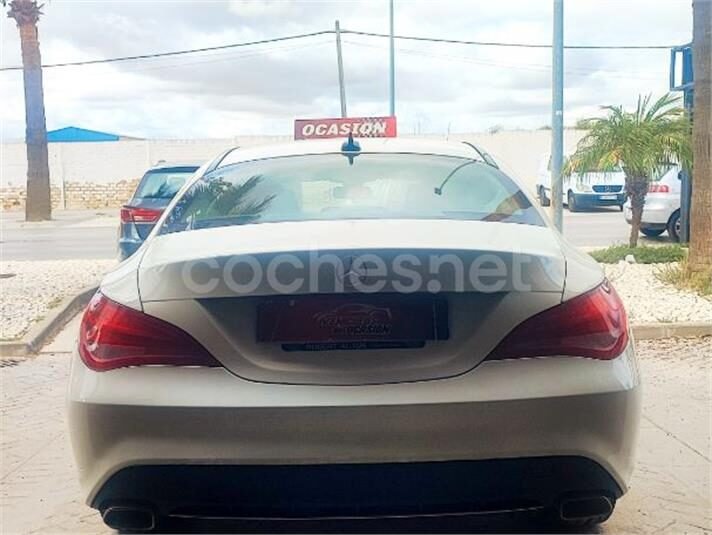 MERCEDES-BENZ Clase CLA 180 AMG Line